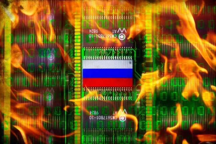 Kiberteroristi napadli ukrajinsko vlado - sledi še napad ruske vojske?