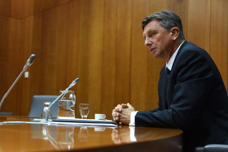 Pahor bo pojasnjeval, kaj ve o pranju denarja v NLB