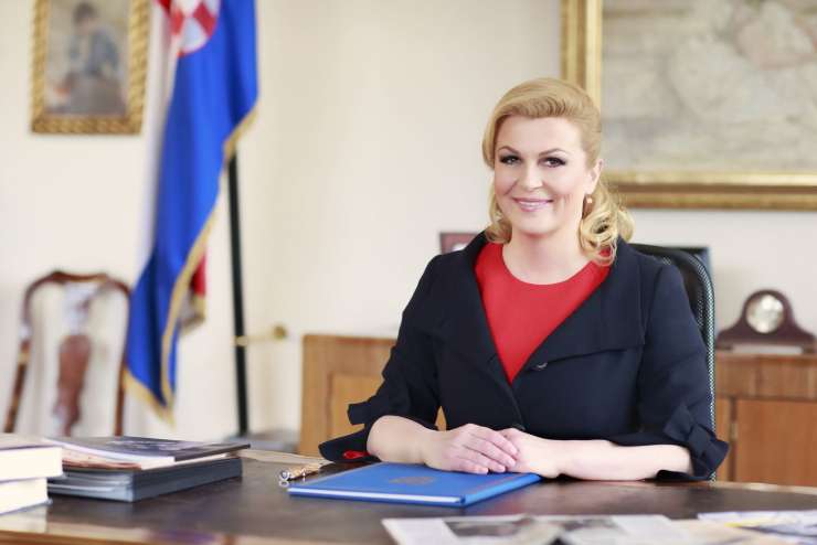 Hrvaške volitve: Milanović in Škoro dihata za vrat Grabar-Kitarovićevi