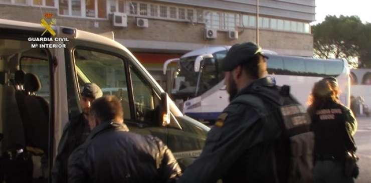 (VIDEO) V Španiji prijeli bando Slovencev in Srbov, ki so ropali podjetja