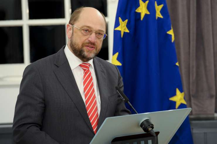 Po polomu na nemških volitvah naj bi Schulz prišel k sebi in se želel vrniti v evropsko politiko