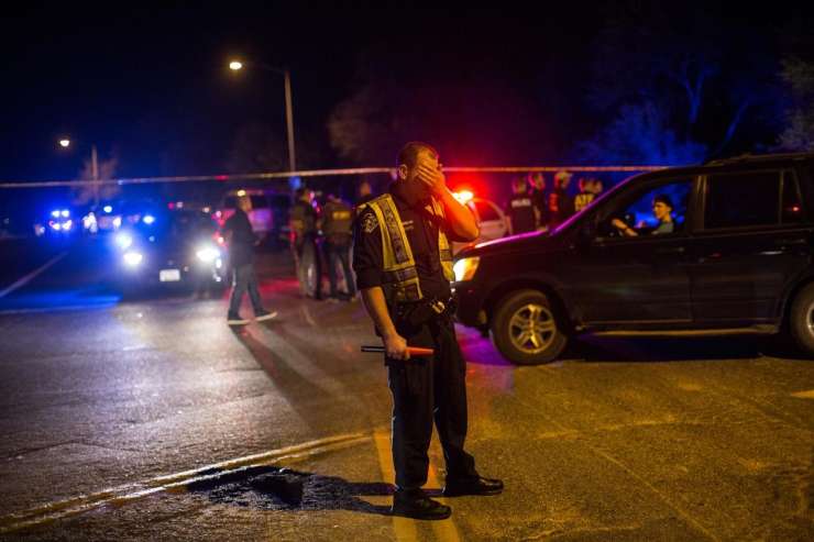 Domnevni teksaški bombaš se je razstrelil, ko so se mu približali policisti