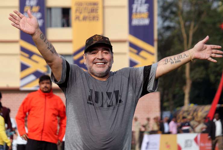 Maduro je zavozil državo, a Maradona meni, da je najboljši kandidat za predsednika Venezuele