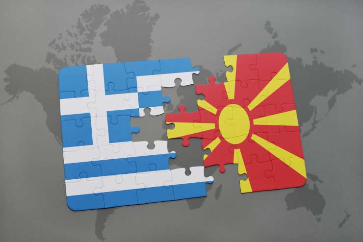 Grška opozicija in koalicija nasprotujeta dogovoru z Makedonijo