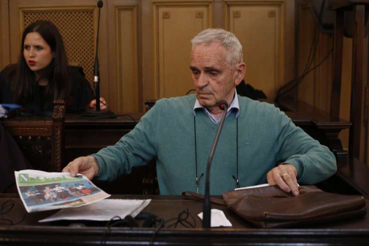 Ustavni sodniki dali prav Kovačiču, ki bo še nekaj časa trn v peti Zorana Jankovića