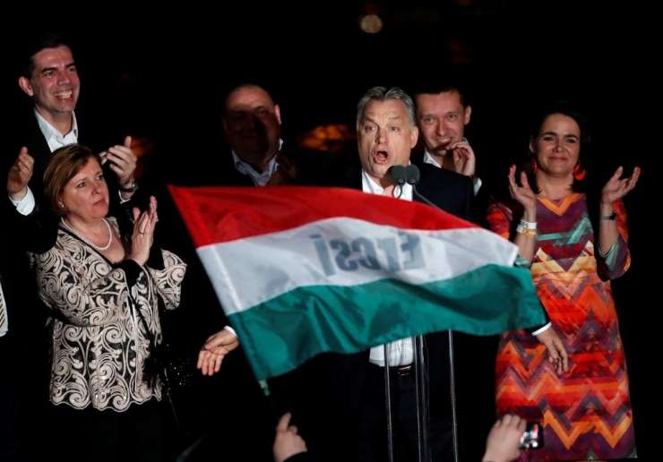 Poljska in Češka proti Bruslju: sankcij proti Madžarski ne bosta podprli