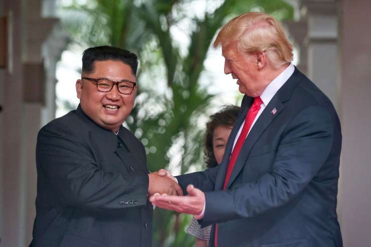 Trump: Kim Jong-un lahko izgubi vse, če bo deloval na sovražen način