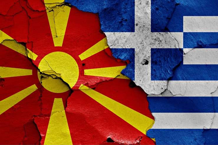 Grčija naj bi danes ratificirala protokol o članstvu Makedonije v Natu