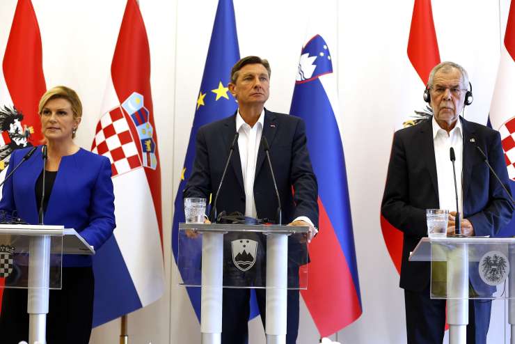 Pahor avstrijskemu predsedniku van der Bellenu: Slovenija pričakuje, da se bo Dunaj odrekel nadzoru na meji