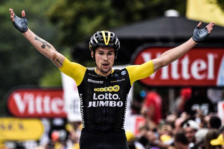 Z zmago na kraljevski etapi v Pirenejih Roglič skočil na tretje mesto Toura!