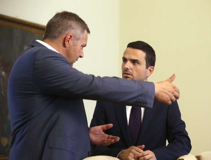 Šarčeva koalicija predlagala Židana v prazno: Tonina ni mogoče razrešiti, dokler ne bo izvoljen podpredsednik DZ
