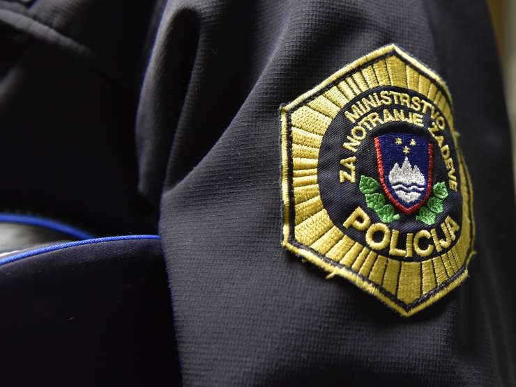 Šef policije Olaj je trem vodilnim ljubljanskim policistom poslal opozorila pred odpovedjo službe