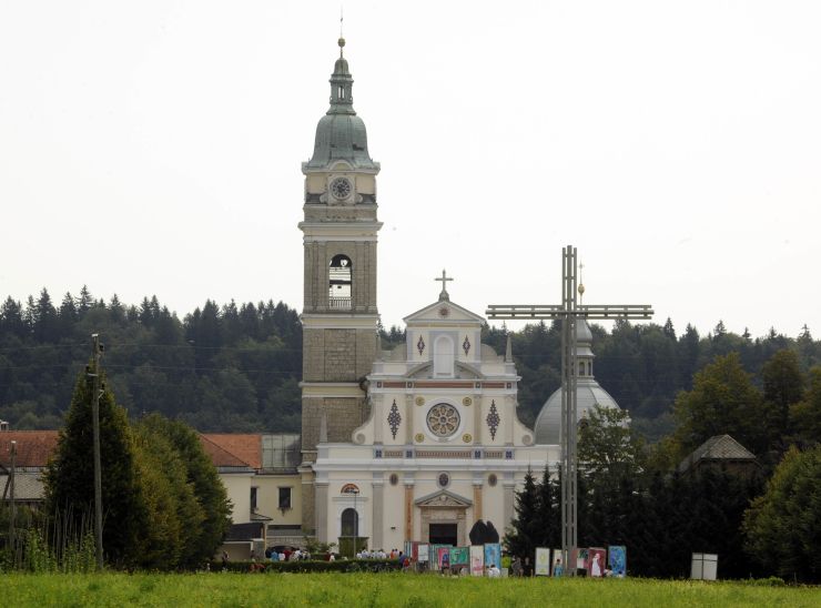 Dan romanj: kristjani praznujejo veliki šmaren - Vimarsana News