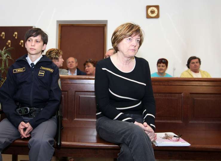 Tovšakova bo februarja izvedela, kakšno kazen bo dobila zaradi oškodovanja Vegrada