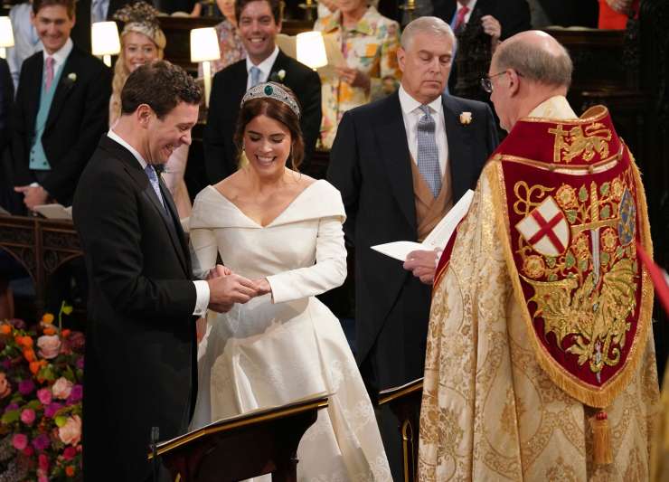 Nova poroka na britanskem dvoru: princesa Eugenie je oddana