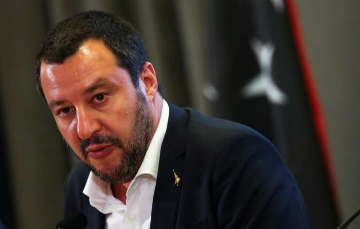 Salvini pozval k predčasnim volitvam: Nekoristno je nadaljevati z ne-ji in prepiri