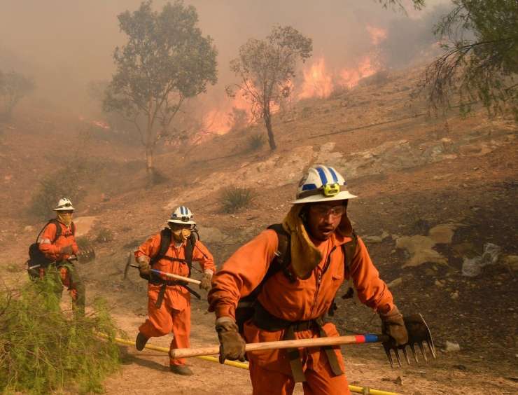 Najbolj smrtonosni požar v zgodovini Kalifornije: že 81 mrtvih, 870 ljudi pa je pogrešanih