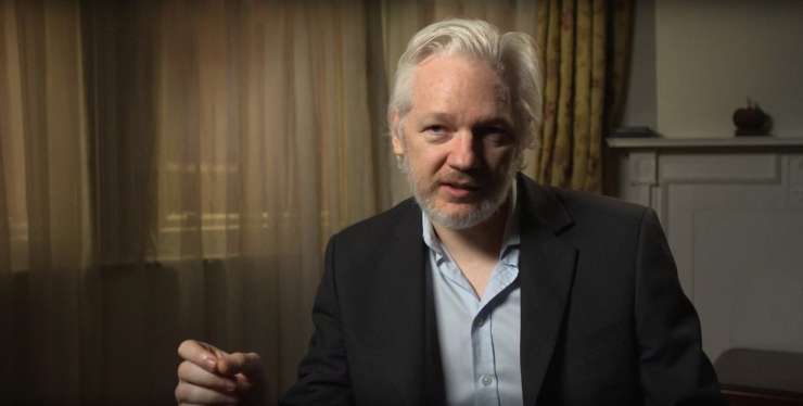 Britansko sodišče zavrnilo izročitev Assangea ZDA