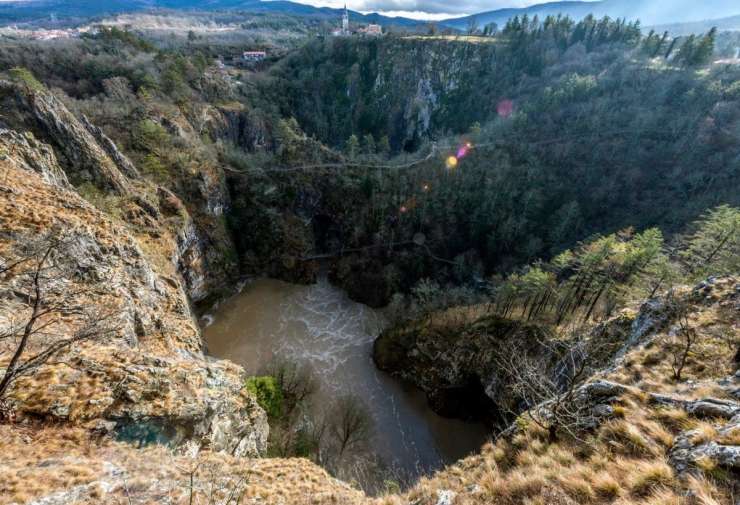 Škocjanske jame po poplavah spet odprte