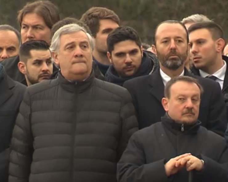 Predsednik EU parlamenta Tajani v Bazovici: Naj živi italijanska Istra!
