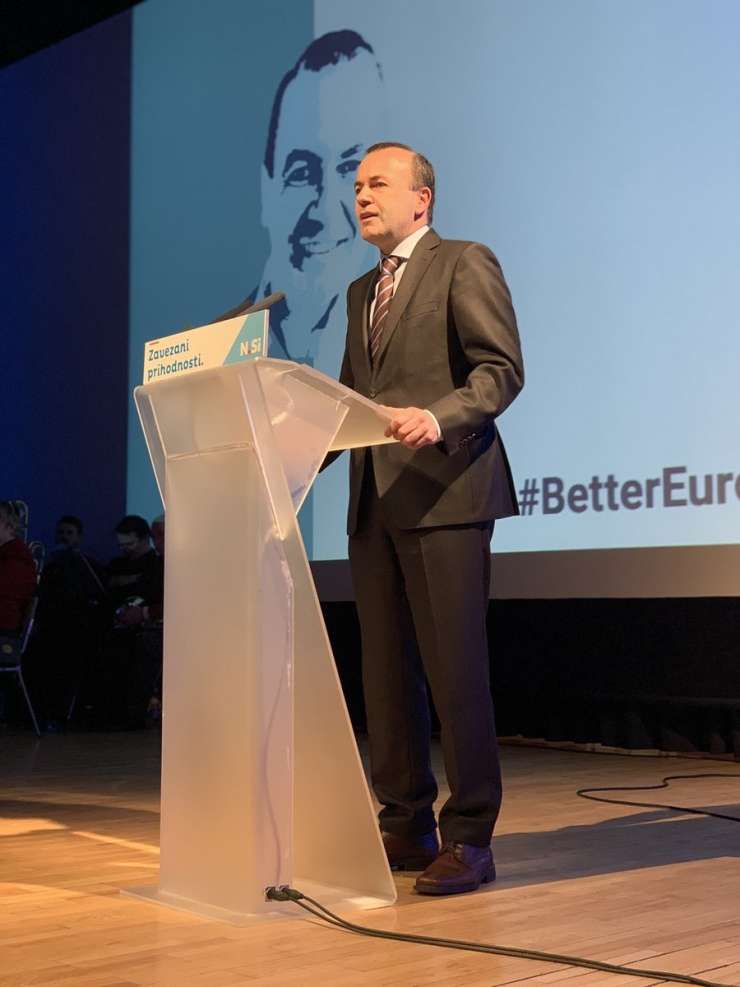 Weber poziva na volitve, da ne bi končali v "nacionalistični, egoistični Evropi"