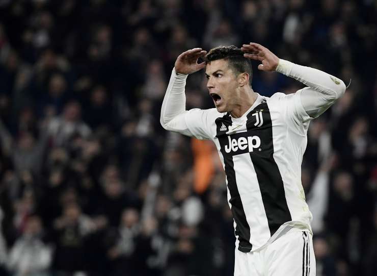Ronaldo v Madridu na kliniki za presajanje las