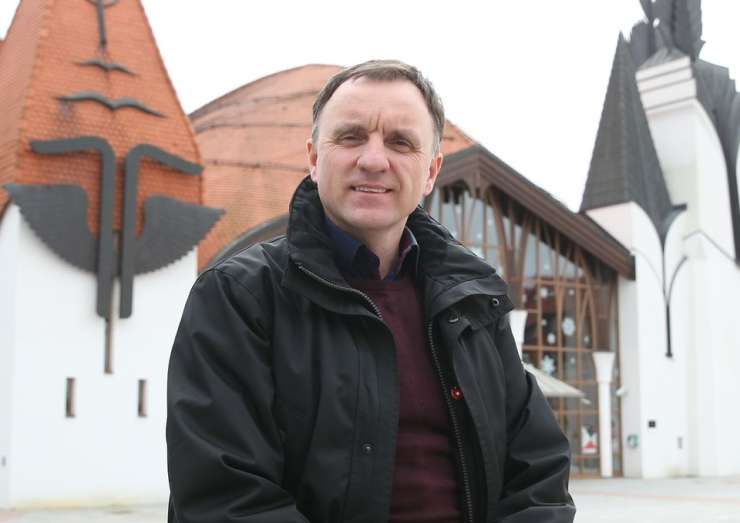 Zgodovinar Attila Kovács: Madžarska manjšina je neprimerno bolje organizirana od slovenske
