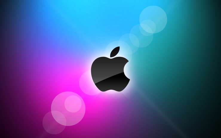 Bo veliki Apple končno prenehal s kršitvijo slovenske zakonodaje in svoj iOS prevedel v slovenščino?