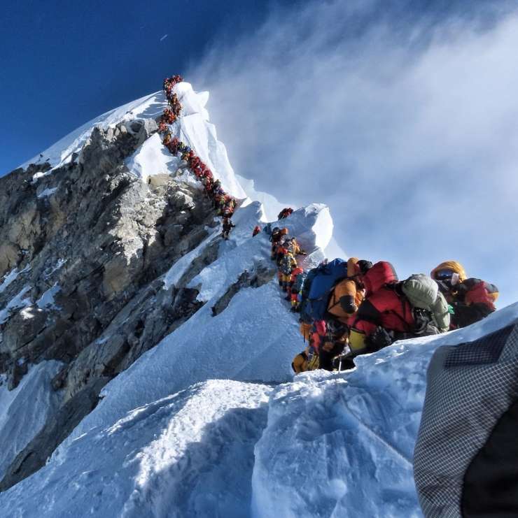Andrej Štremfelj o žrtvah na Everestu: Zgrešena je misel, da se da za denar kupiti prav vse