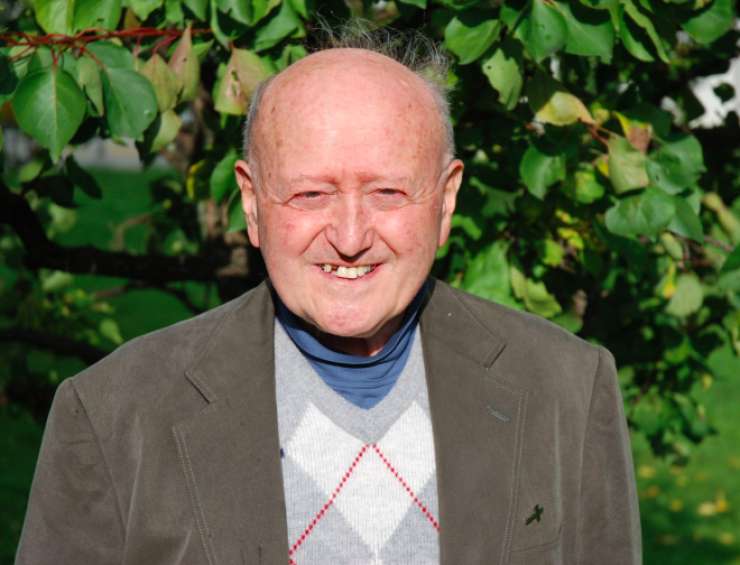 Jezuitski misijonar in pesnik Vladimir Kos bo obeležil 95 let