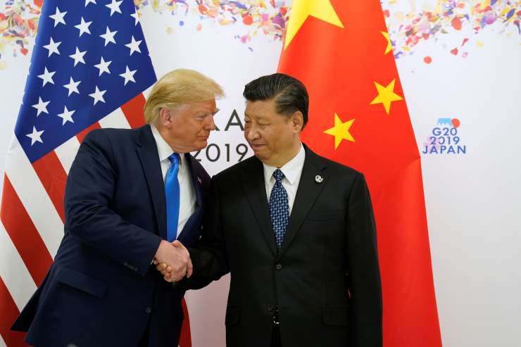 Trump in Xi za nadaljevanje trgovinskih pogajanj