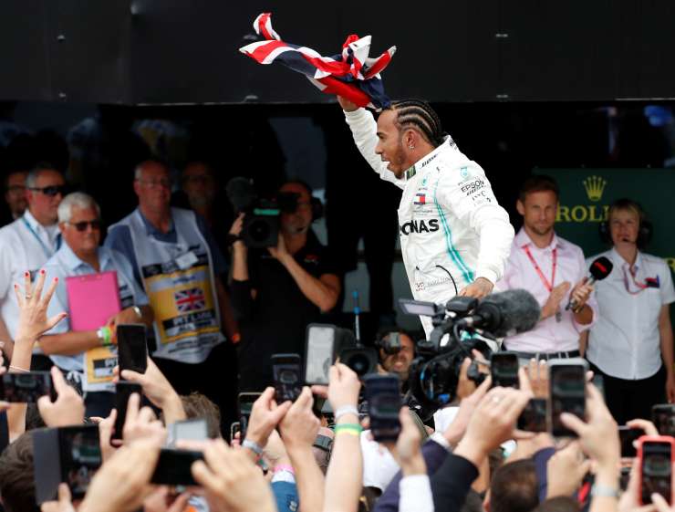 Lewis Hamilton že tretjič najboljši športnik Evrope