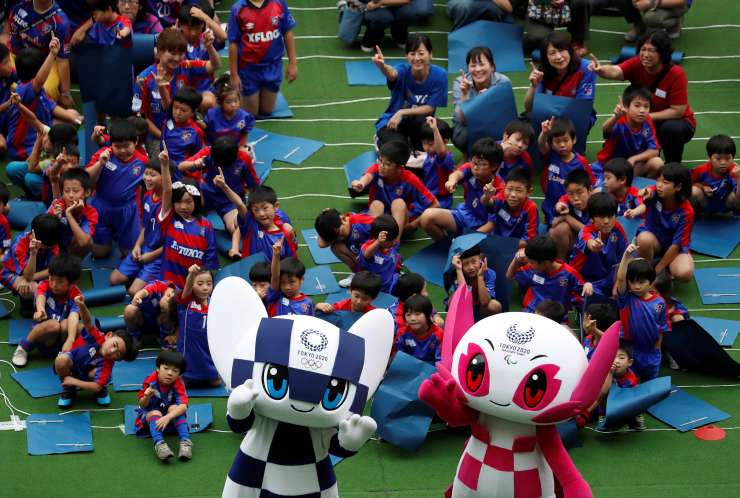 To sta robotski maskoti olimpijskih iger v Tokiu