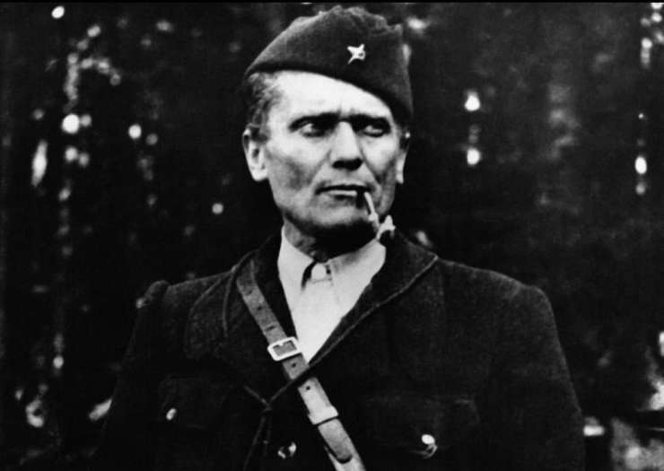 DOSJE Vse Titove skrivnosti (5): Zakaj je bil četniški vodja Mihailović prepričan, da je Tito v resnici Rus