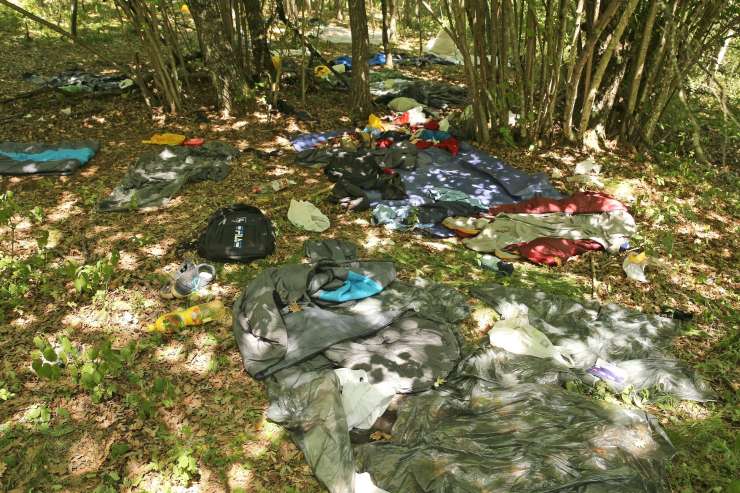 Domačini trdijo, da so pri Trbovljah odkrili veliko skupino ilegalnih migrantov, policija pa: Nič nismo našli