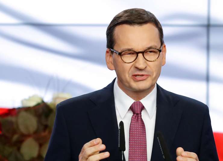 Delni izidi potrdili veliko zmago konservativne PiS na Poljskem