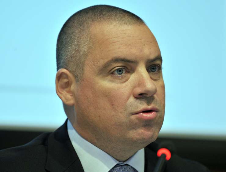 Telekomovi nadzorniki preverjajo, ali je Skobetova uprava pri poslu z Grki oškodovala družbo