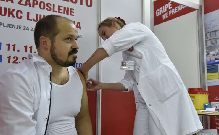 V UKC Ljubljana z akcijo brezplačnega cepljenja proti gripi