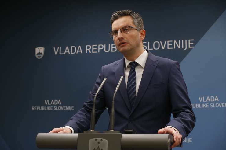 Hrvaška politologinja: premier Šarec je občasno neugoden in zloben, v tujini pa daje vtis izgubljenega človeka