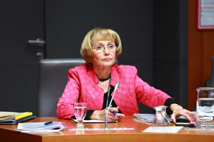 Kolar Celarčeva: Delo preiskovalne komisije o otroški kardiologiji vsaj osebno, če ne tudi politično motivirano