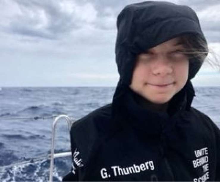 Greta Thunberg z zamudo le priplula v Evropo