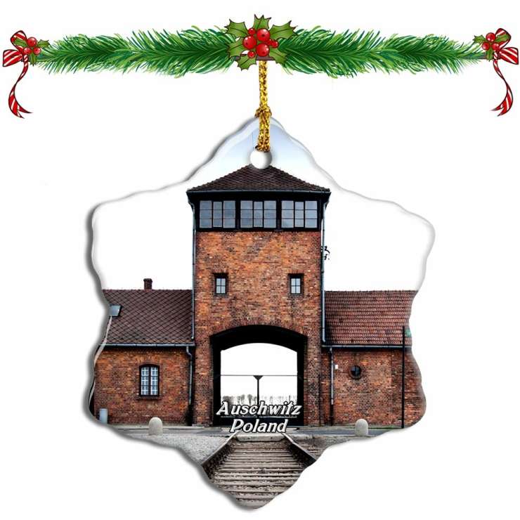 Amazon je prodajal božične okraske z motivi iz Auschwitza