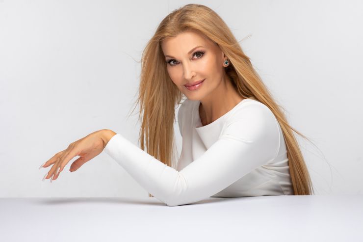 Helena Blagne objavila več kot 30 let staro fotografijo.
