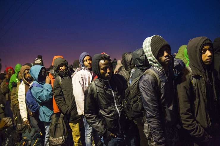 Pri Ilirski Bistrici prijeli kar 144 ilegalnih migrantov