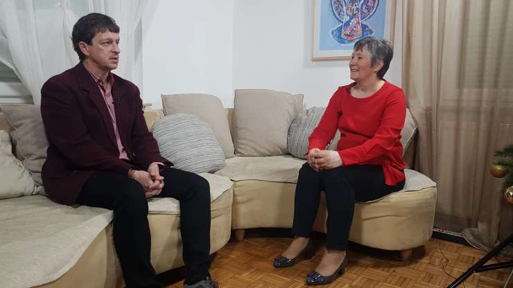 Poslanka NSi Iva Dimic o aferi Štromajer: Videli bomo, koliko je krščanskega v Šarcu (VIDEO)