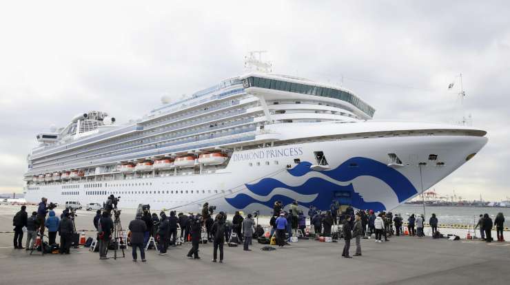 Na Japonskem umrla potnika z ladje za križarjenje Diamond Princess