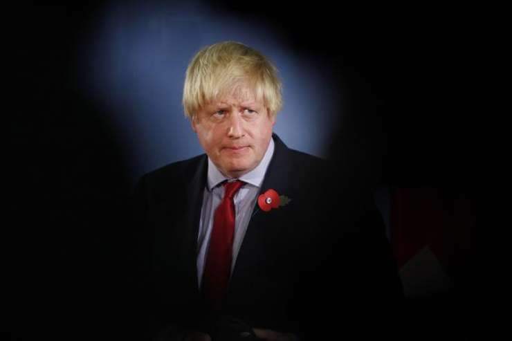 Koronapremier: Boris Johnson britansko vlado vodi iz bolnišnice