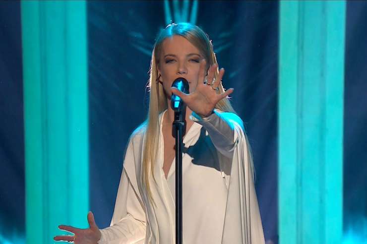 Na Emi 2021 bodo izbirali pesem, ki jo bo Ana Soklič pela na Evroviziji