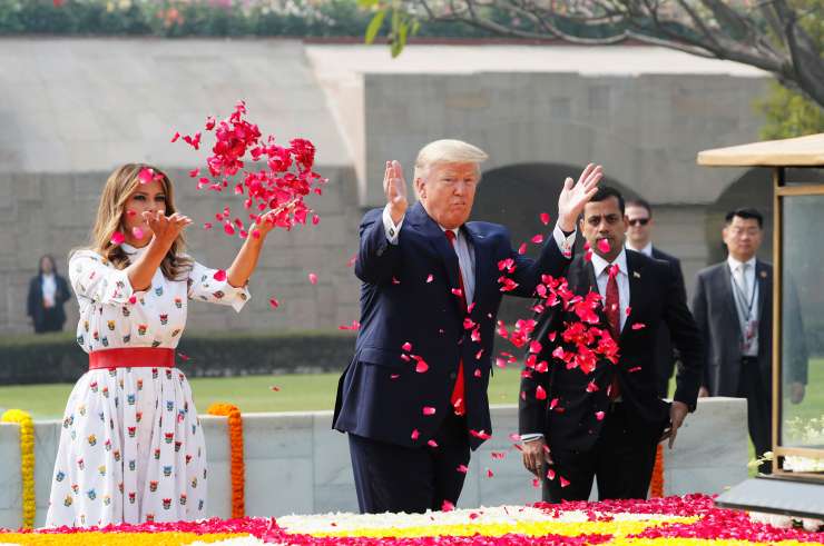 Trump in Melania končujeta prvi državniški obisk v Indiji