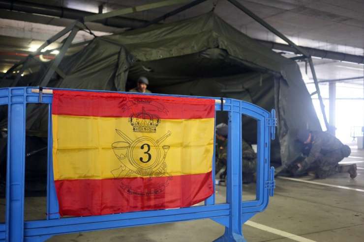 Španija uvaja obvezno 14-dnevno karanteno za vse prihode v državo